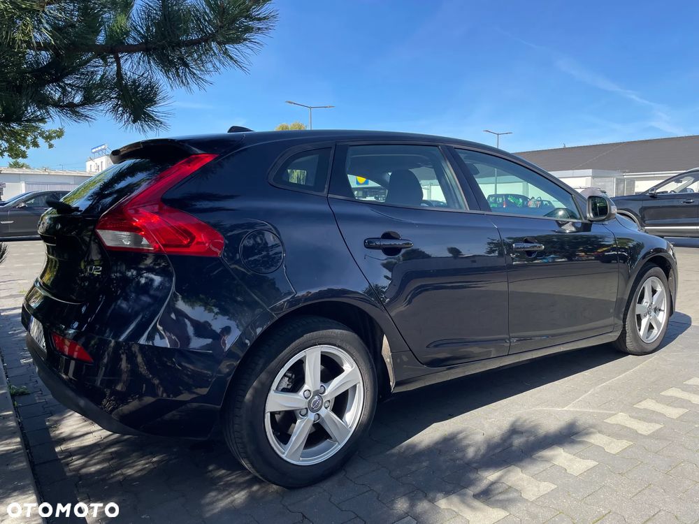 Volvo V40 D2 Drive-E Momentum - 5