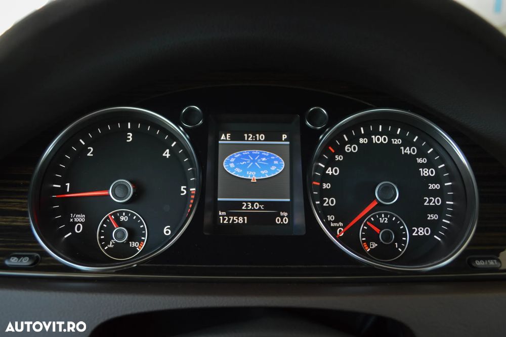 Volkswagen Passat CC 2.0 TDI BlueMotion Technology DSG Exclusive - 17