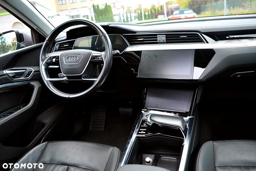 Audi e-tron 55 Quattro Advanced - 15