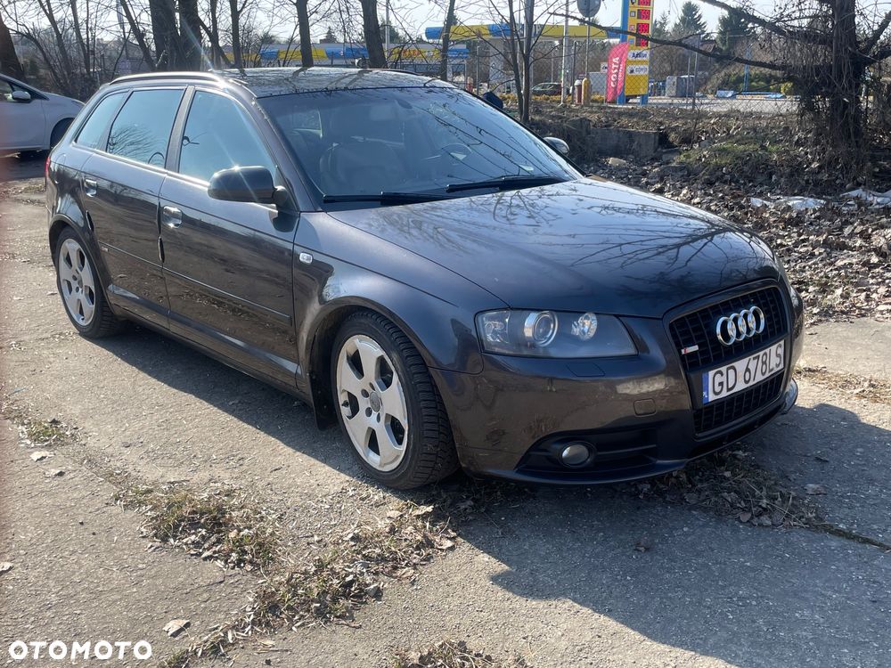 Audi A3 Sportback - 1