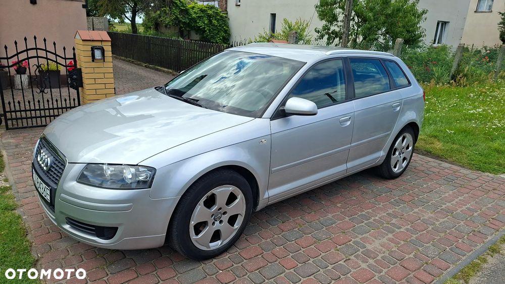 Audi A3 Sportback 1.6 Attraction - 1