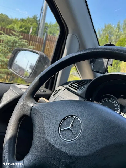 Mercedes-Benz VITO 113 - 6