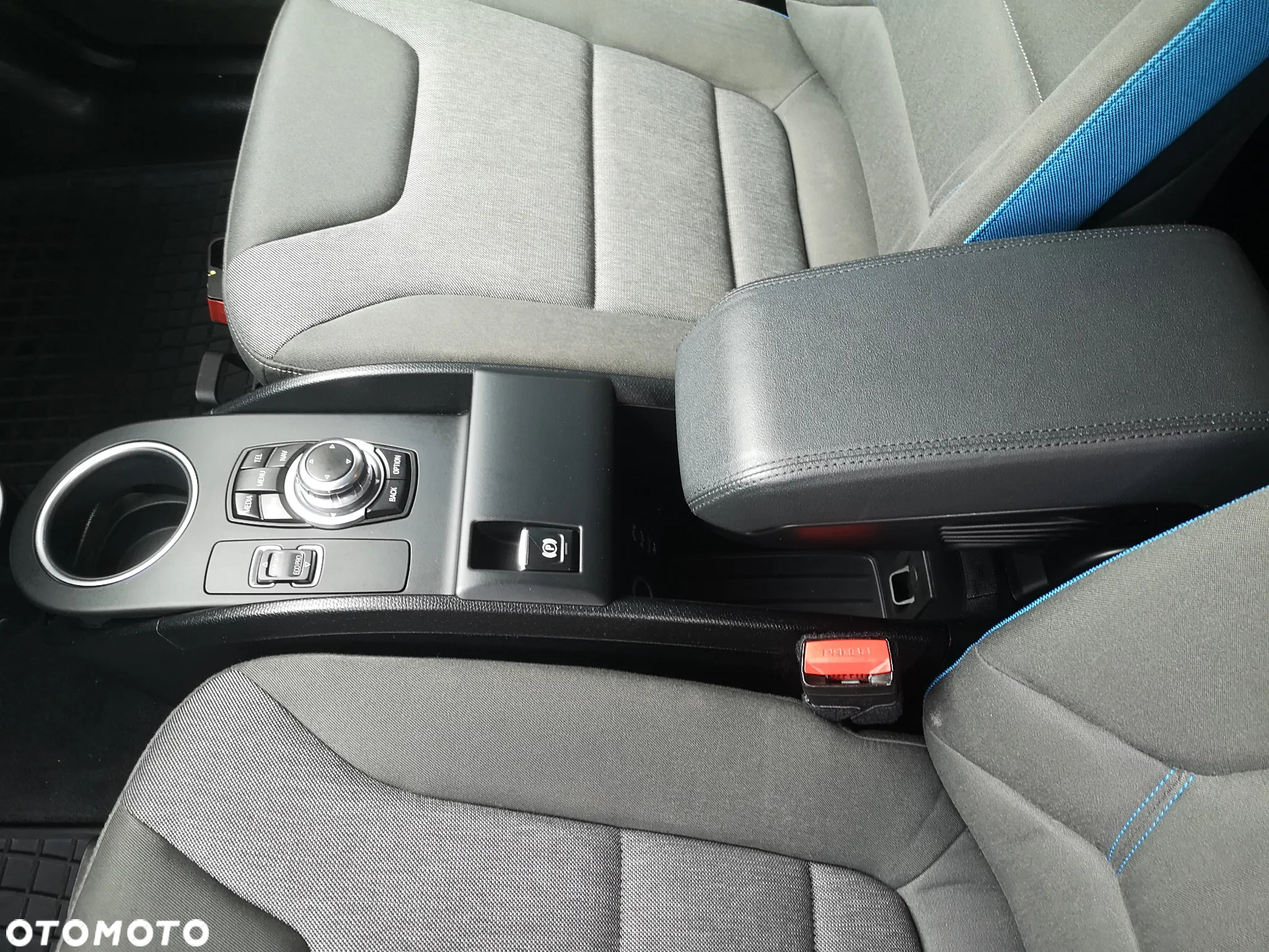 BMW i3 - 15