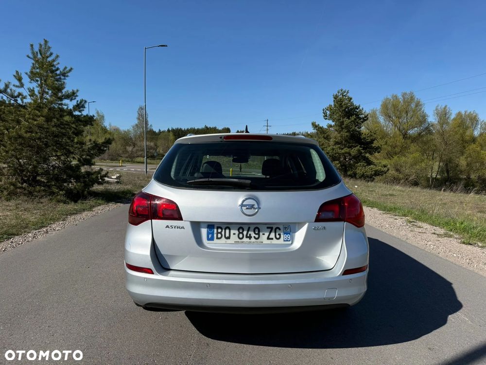 Opel Astra - 4