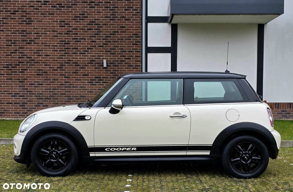 MINI Cooper D Brick Lane - 5