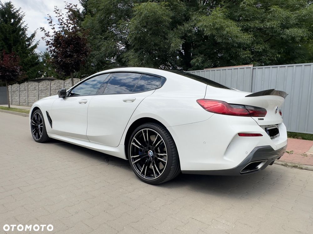 BMW Seria 8 - 9