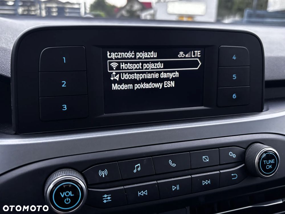 Ford Focus 1.0 EcoBoost Trend Edition - 25