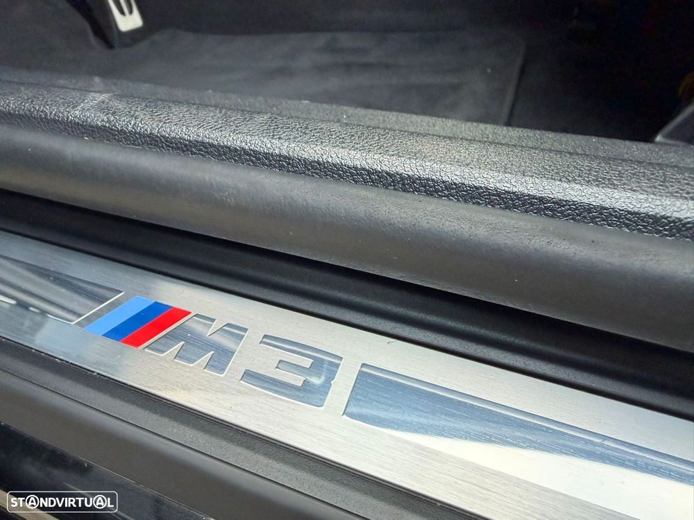 BMW M3 Competition xDrive - 41