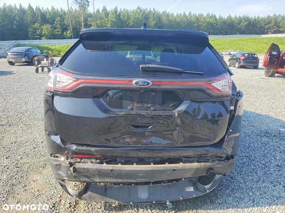 Ford Edge - 4