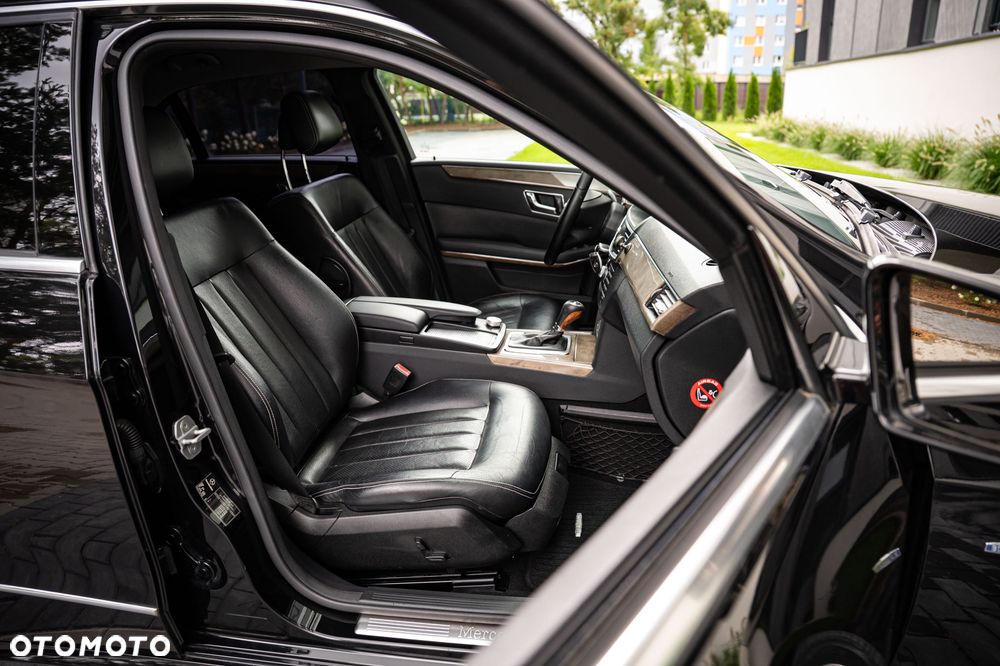 Mercedes-Benz Klasa E 220 CDI DPF BlueEFFICIENCY Automatik Elegance - 9