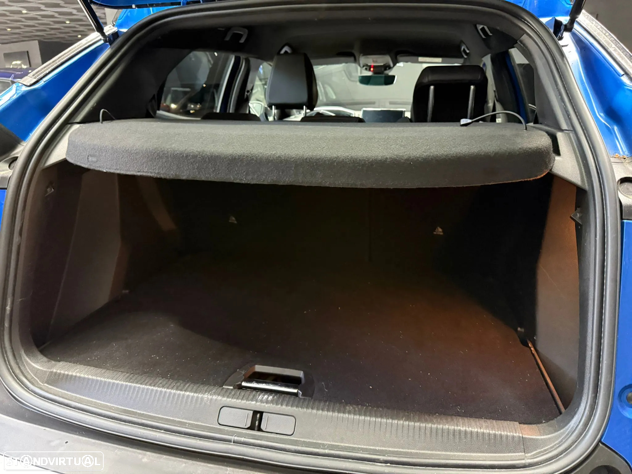 Peugeot e-2008 50 kWh GT Line - 19