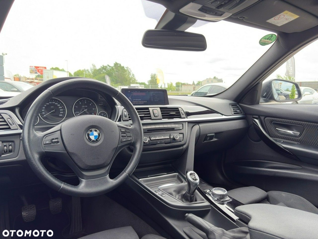 BMW Seria 3 - 12