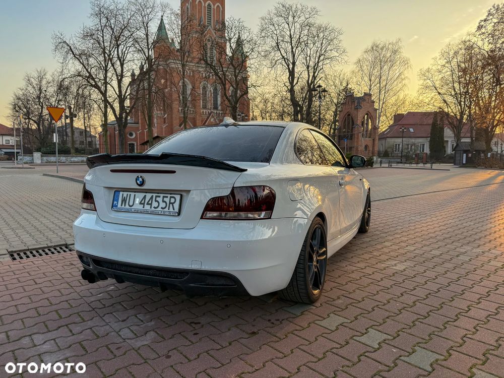BMW Seria 1 135i Limited Edition Lifestyle mit M Sportpaket - 18
