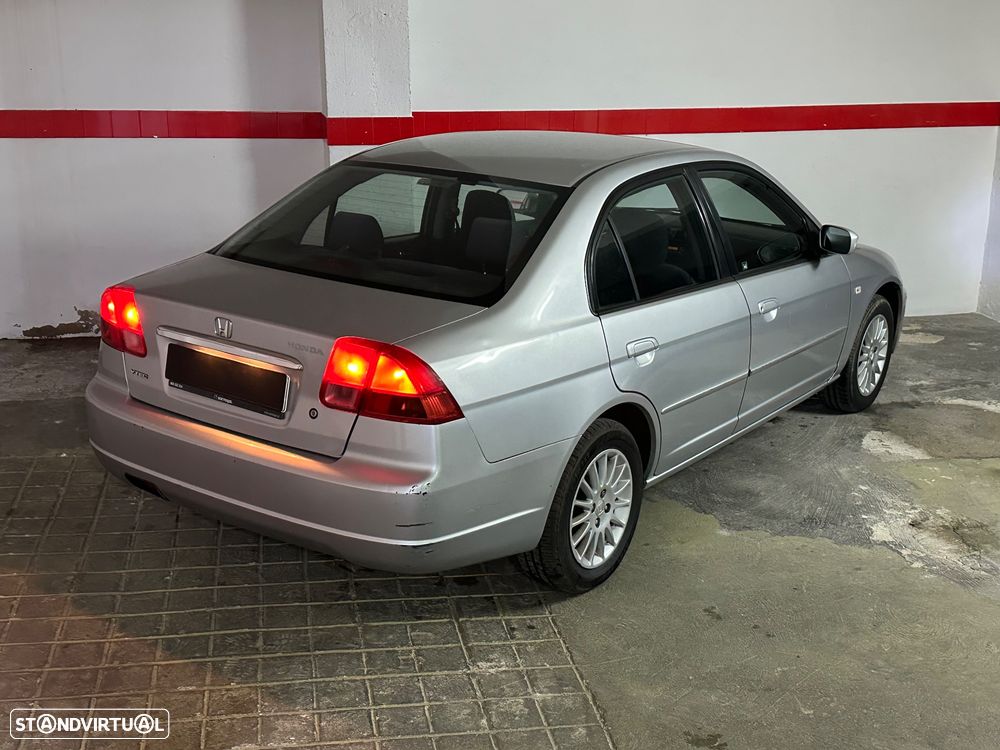Honda Civic 1.6 LS - 3