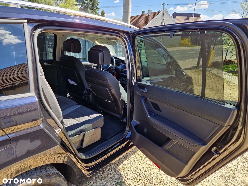 Volkswagen Touran 1.6 TDI SCR DSG Join - 17