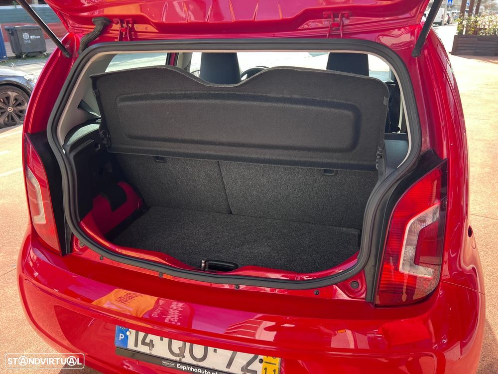 VW Up! 1.0 BlueMotion Move Auto - 12
