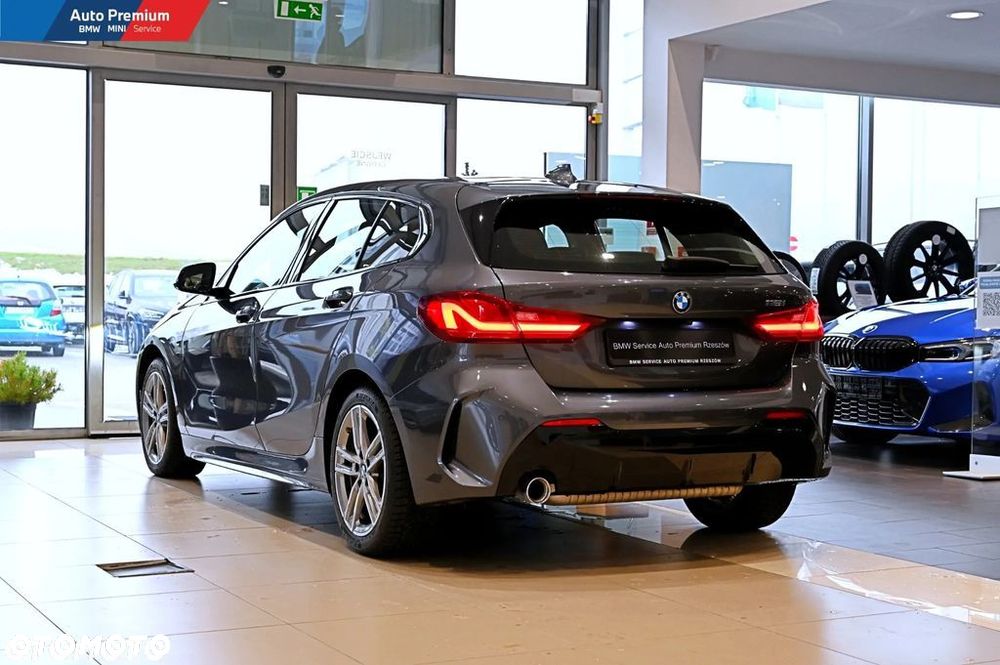 BMW Seria 1 118i M Sport - 19