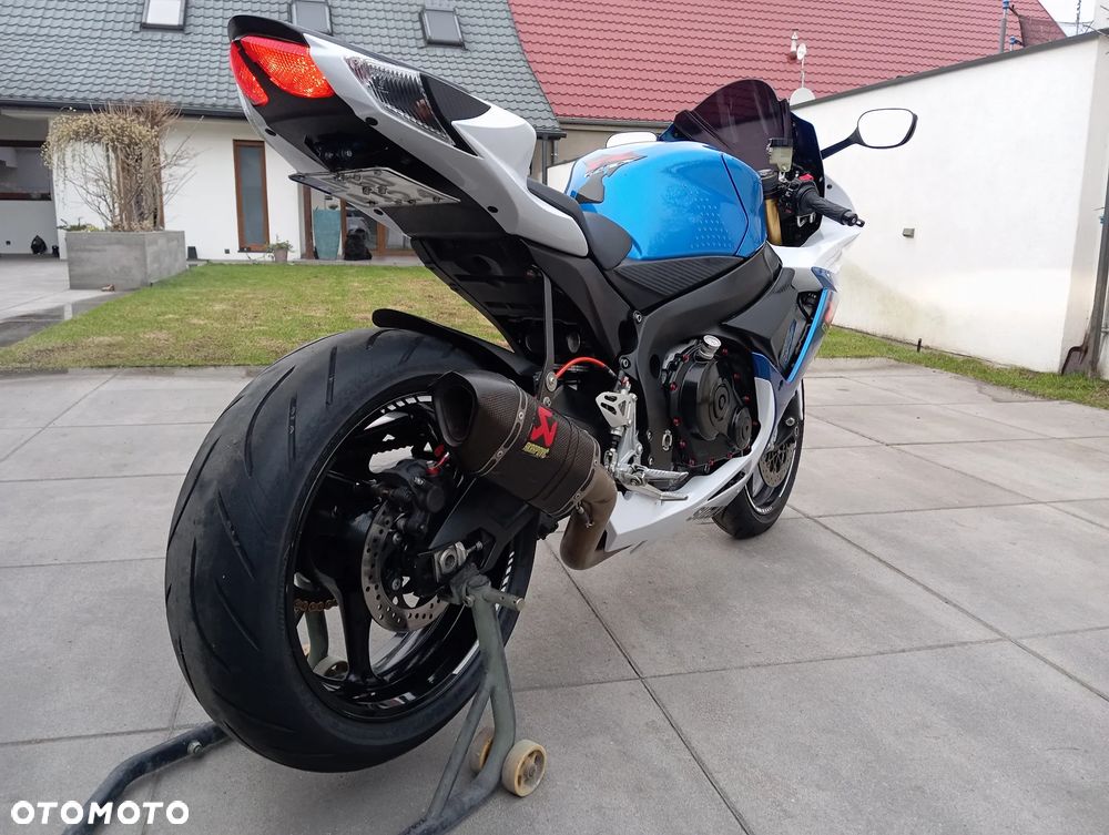 Suzuki GSX-R - 3