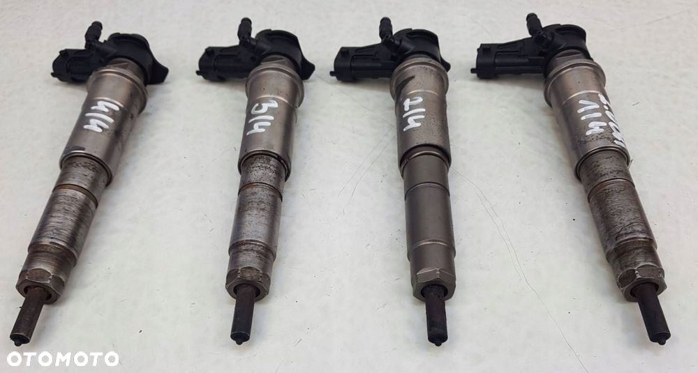 nissan x-trail t31 2.0 dci wtryskiwacz wtrysk oryg - 2