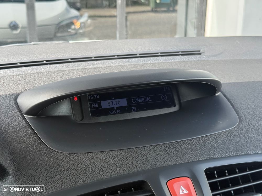 Renault Mégane Coupe 1.5 dCi Dynamique - 20