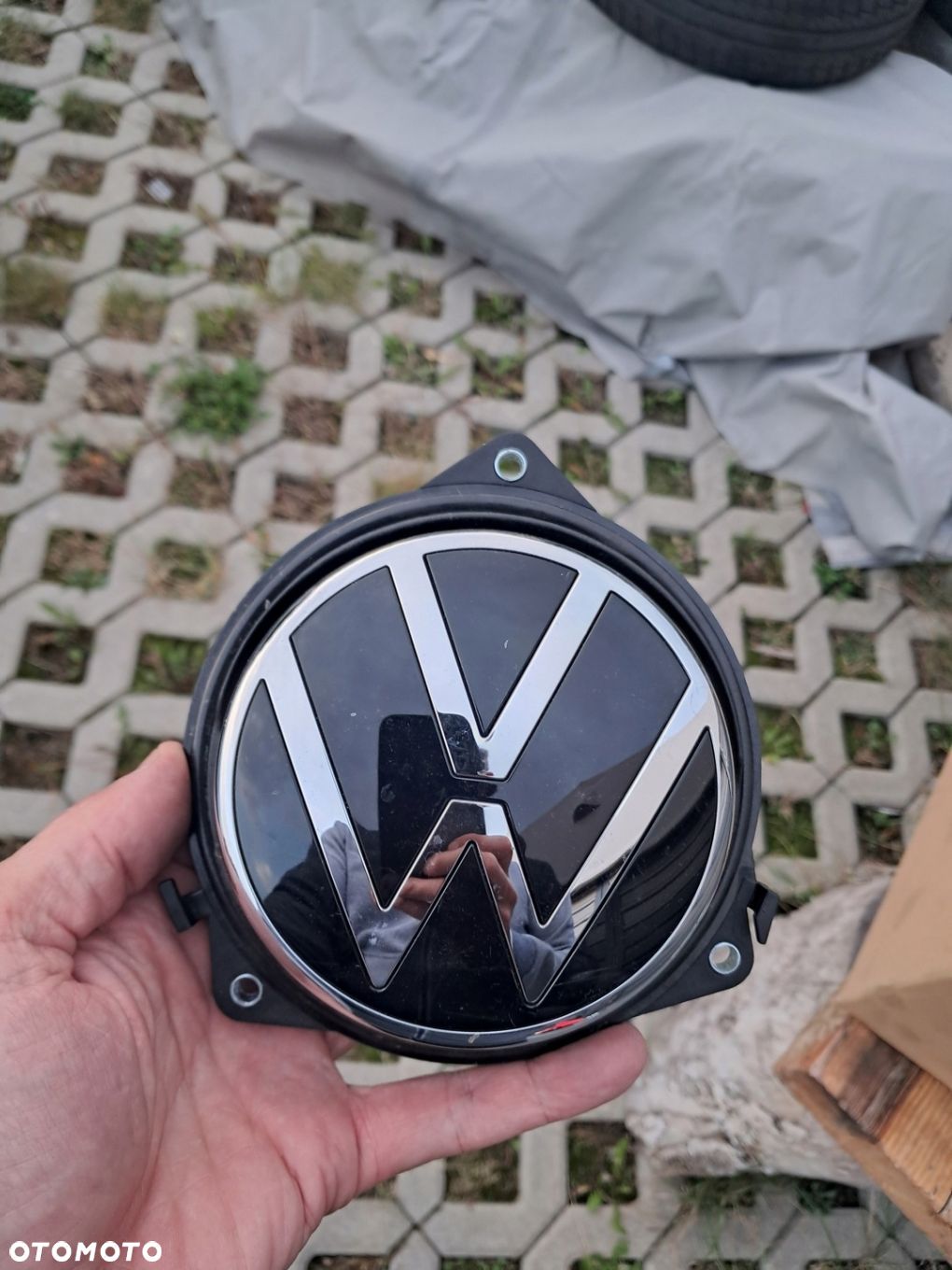zamek znaczek klapy tył Passat B8 kombi Lift klamka 3G5 827 469 - 1