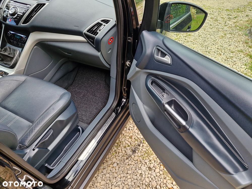 Ford Grand C-MAX 1.6 Titanium - 24