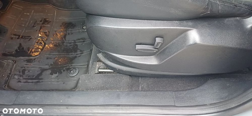 Ford S-Max 2.0 TDCi Titanium - 24