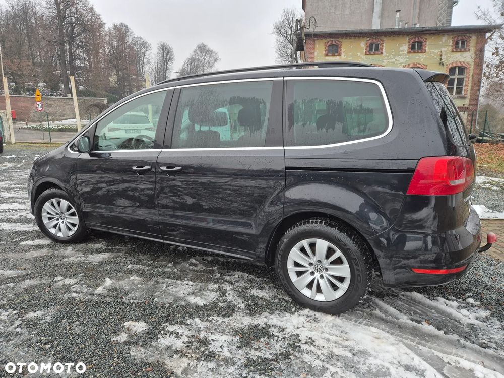 Volkswagen Sharan 2.0 TDI DPF BlueMotion Comfortline - 18