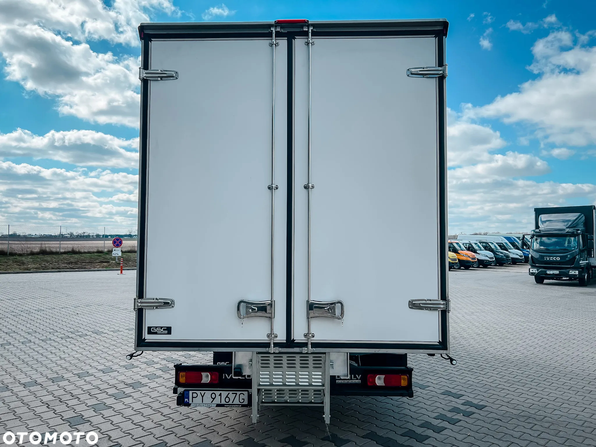 Iveco 35S18H/P 3.0 180KM 6MT Izoterma, Duży Kontener! - 8