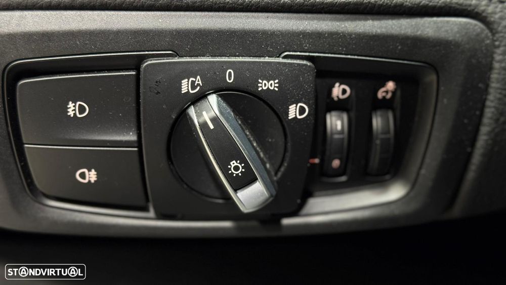 BMW 216 Active Tourer d Advantage Auto - 16