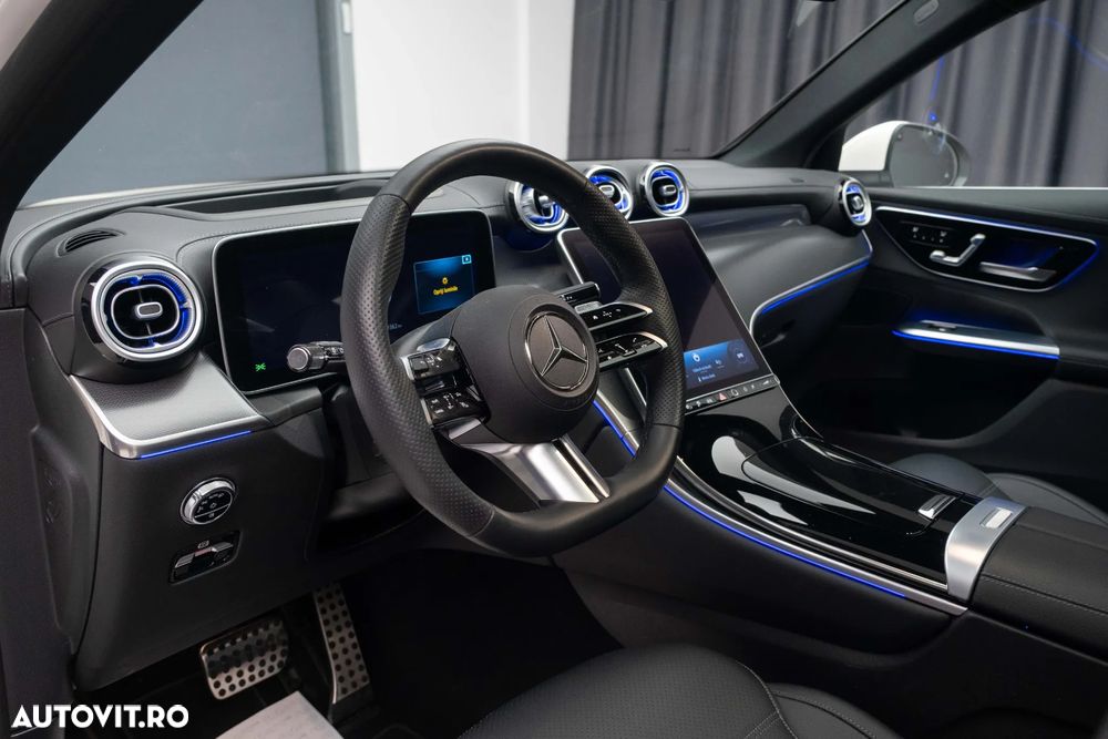 Mercedes-Benz GLC - 27