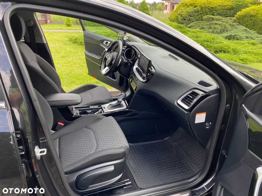 Kia Ceed 1.6 GDI DCT OPF Inspiration - 19