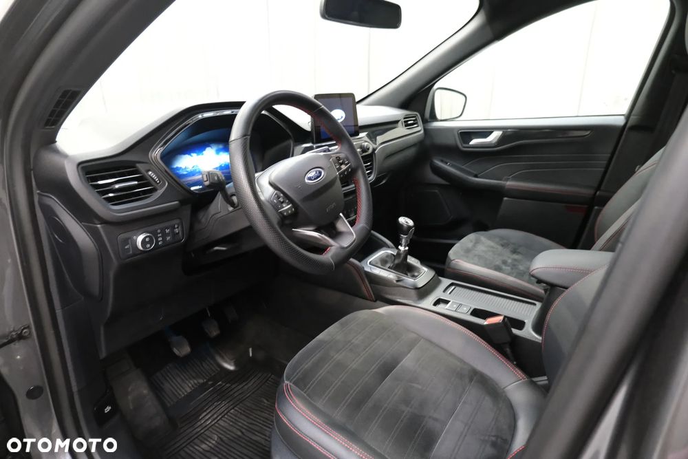 Ford Kuga 1.5 EcoBoost FWD ST-Line X - 5