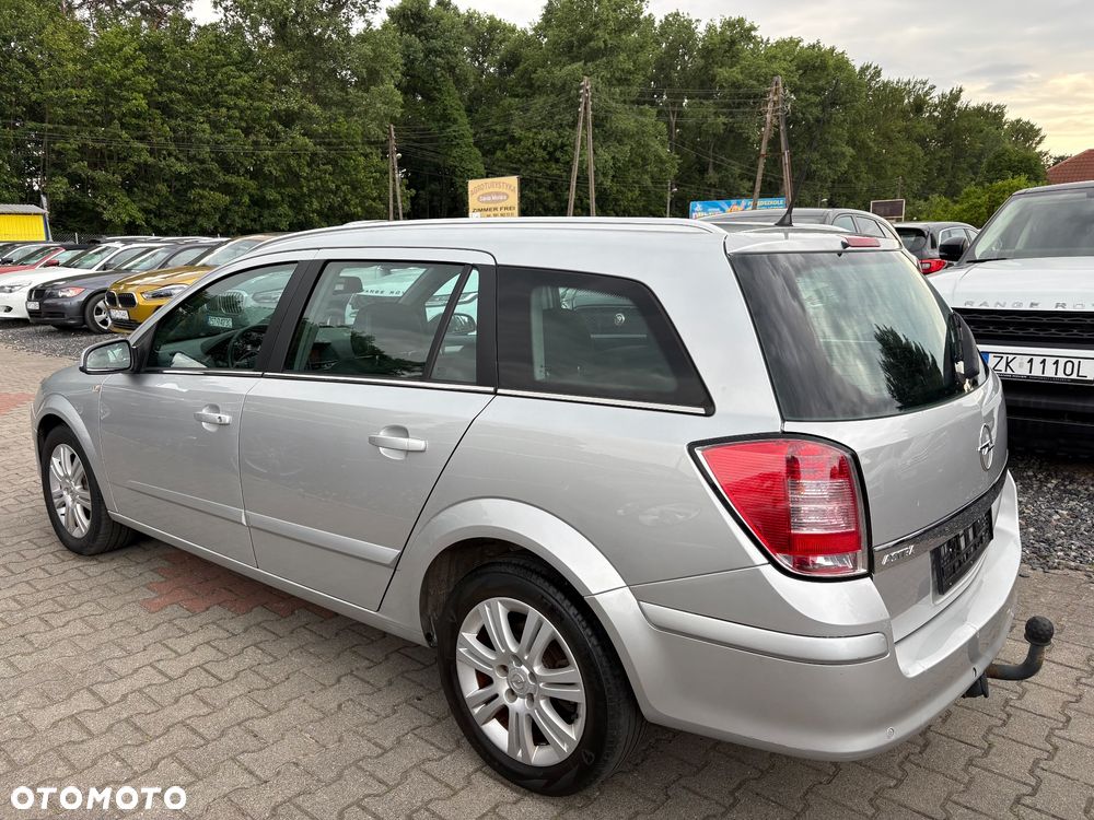 Opel Astra - 4