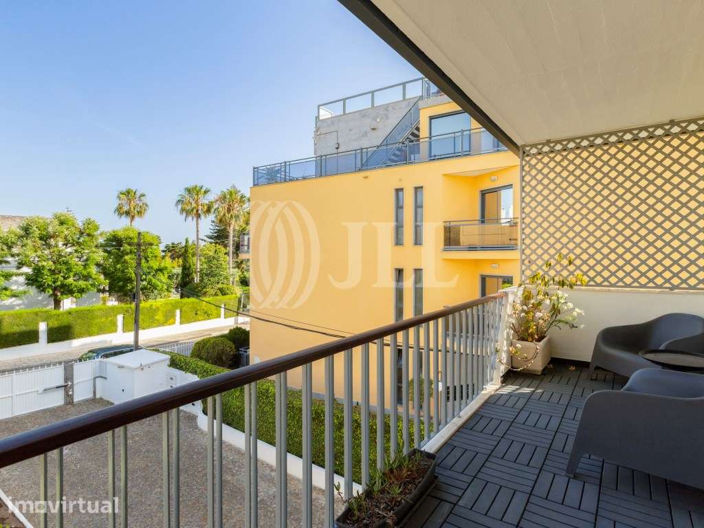 Apartamento T2 renovado garagem no centro de Cascais - Grande imagem: 5/30