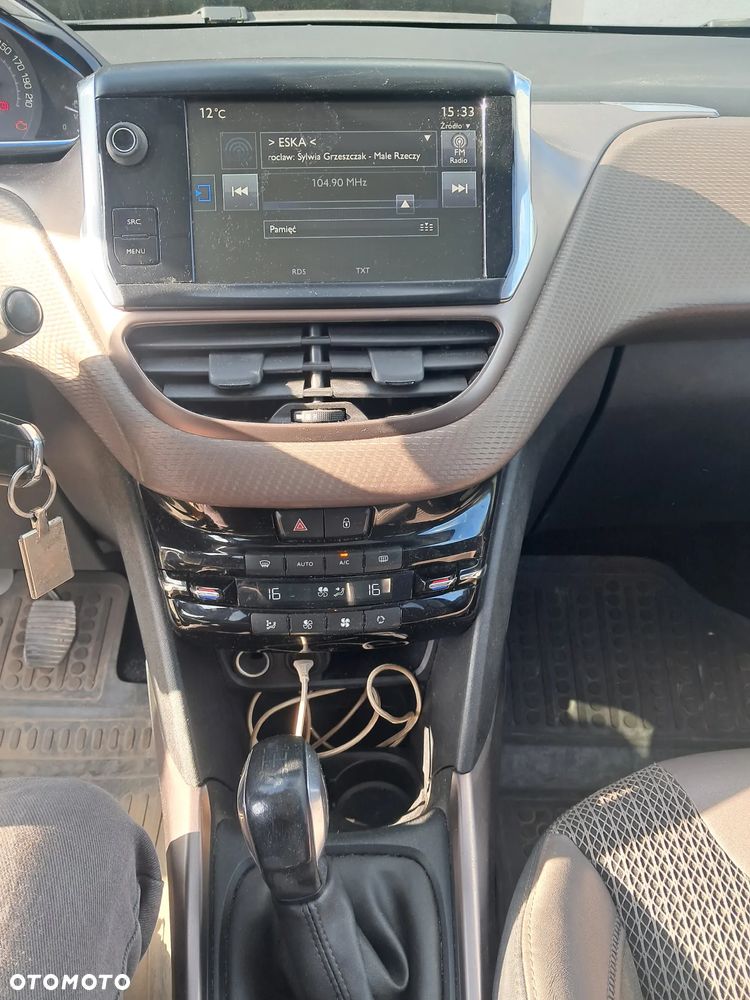 Peugeot 2008 1.6 VTi Allure - 7