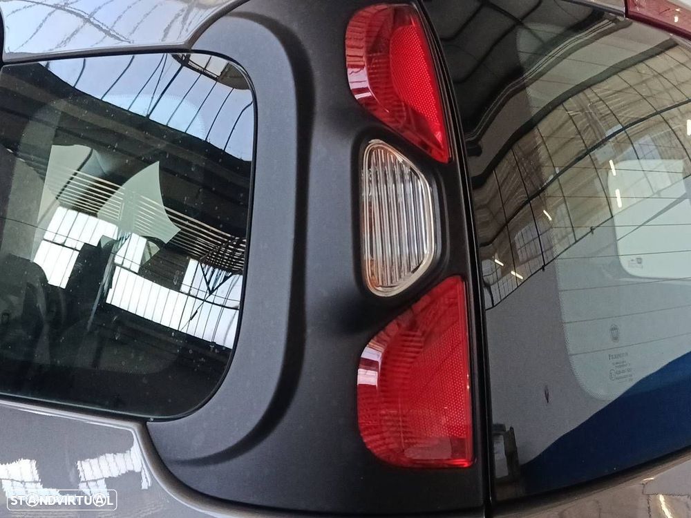 Fiat Panda 1.0 Hybrid City Cross - 26