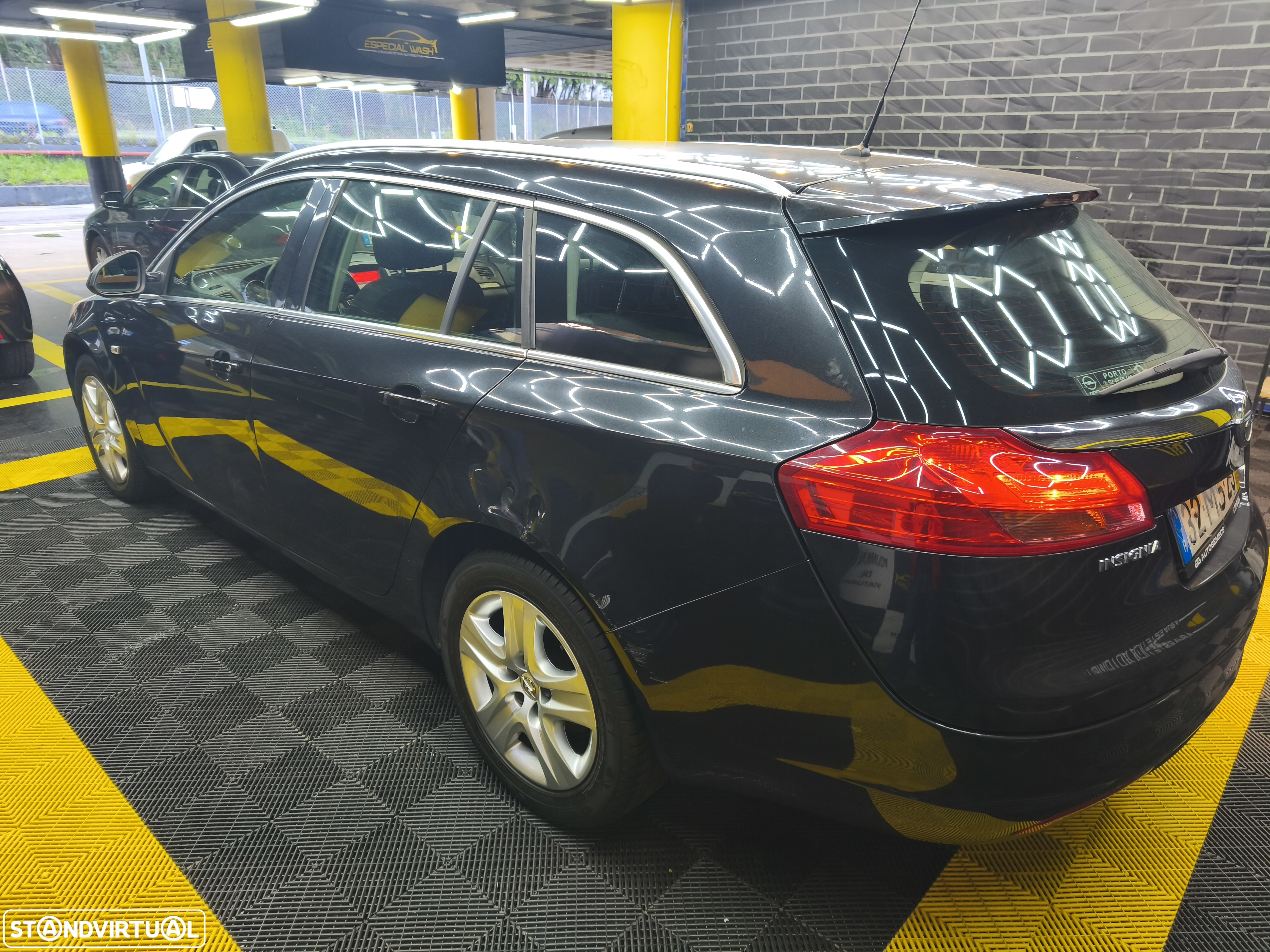 Opel Insignia Sports Tourer 2.0 CDTi Cosmo ecoFLEX - 20