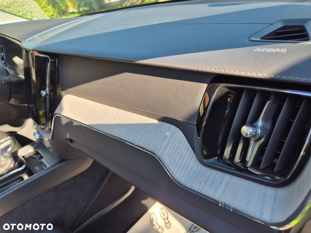 Volvo XC 60 D4 Geartronic Inscription - 34