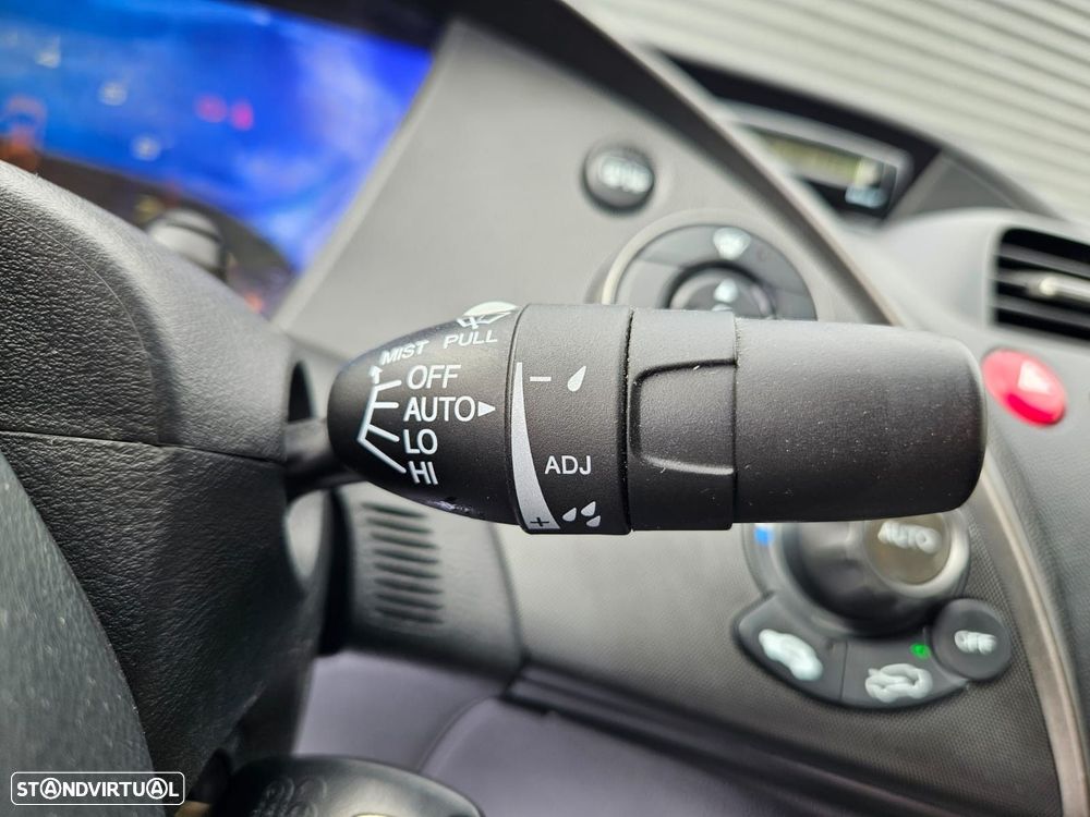 Honda Civic 1.4 i-VTEC Elegance - 37