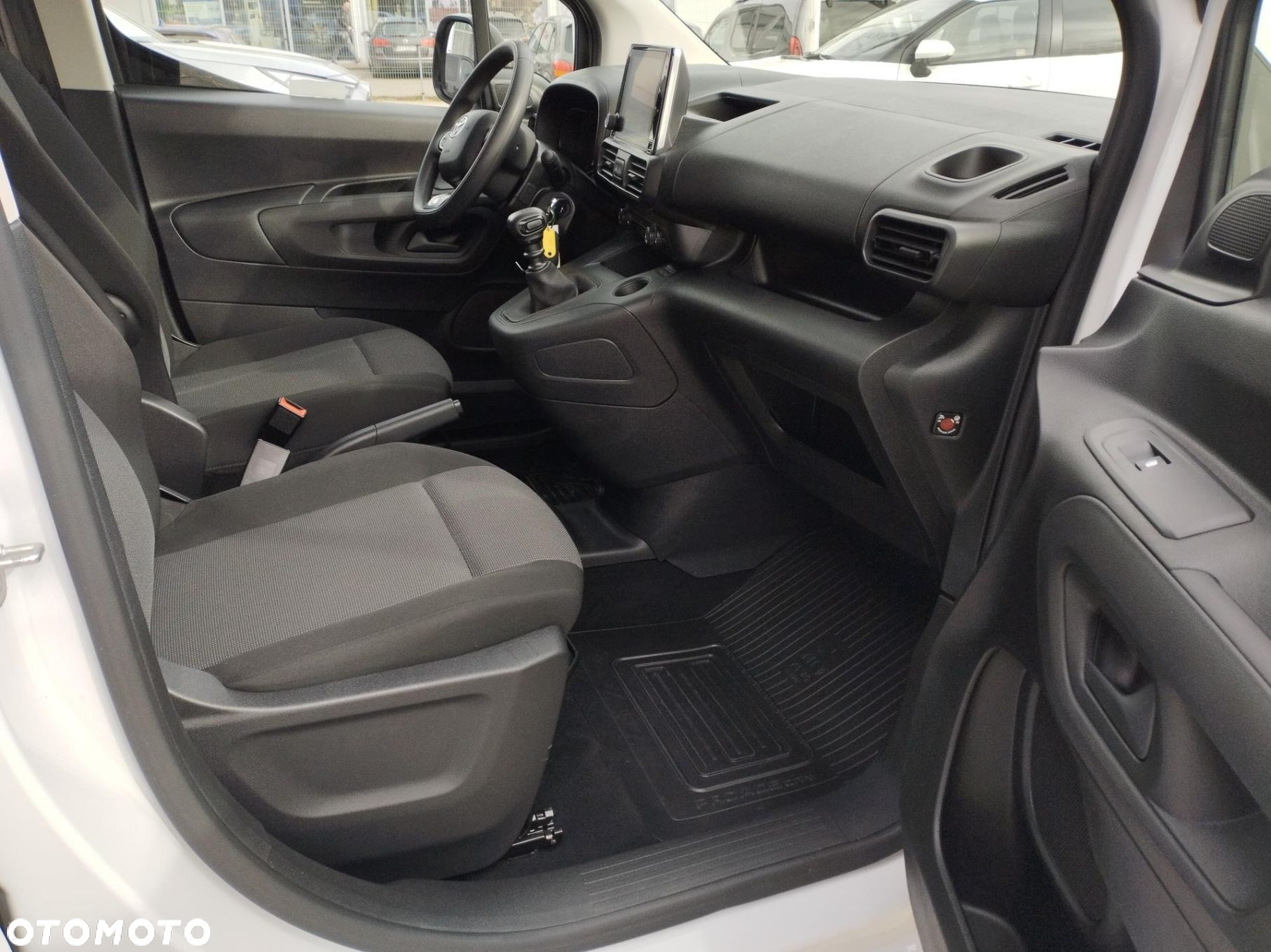 Toyota PROACE CITY - 11