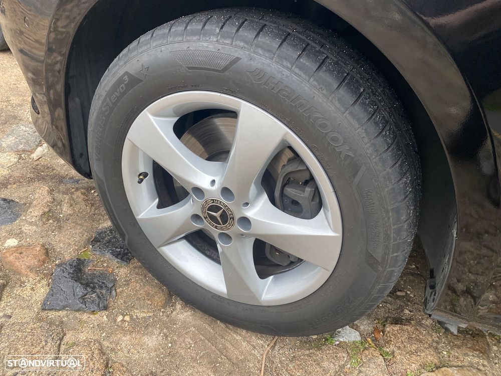 Mercedes-Benz V 250 d Longo Avantgarde - 8