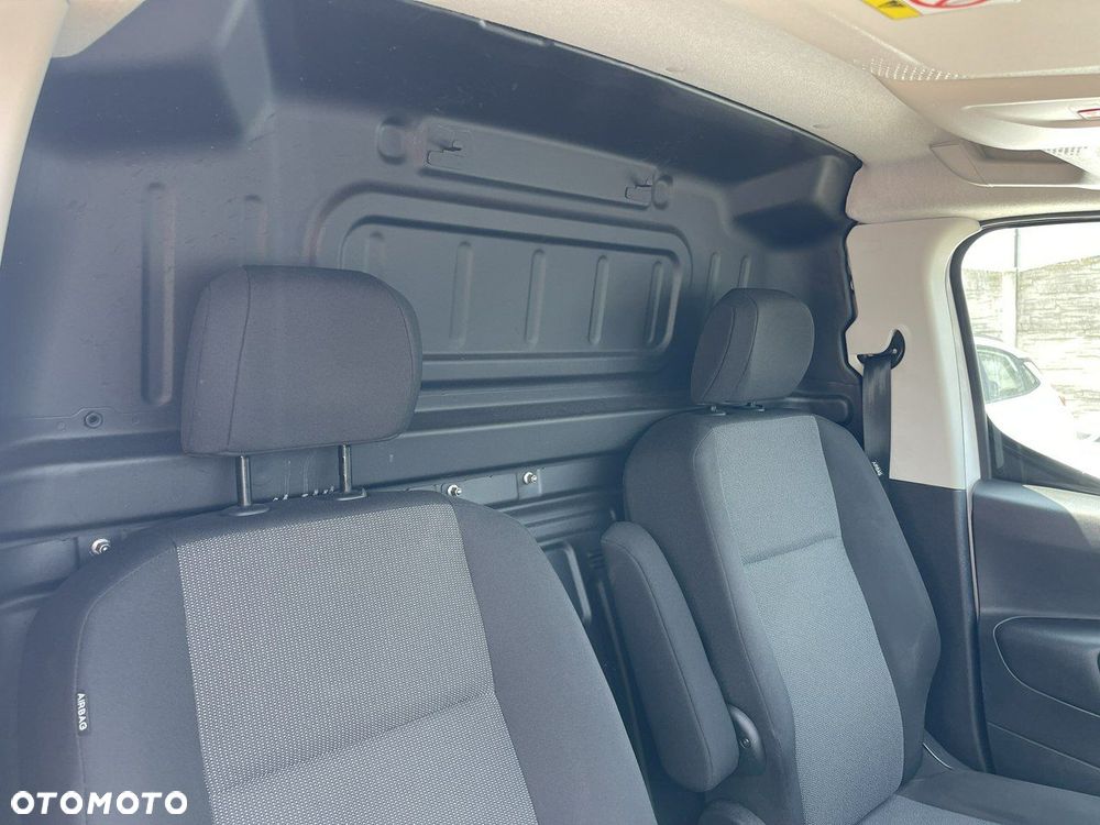 Toyota Proace City - 12