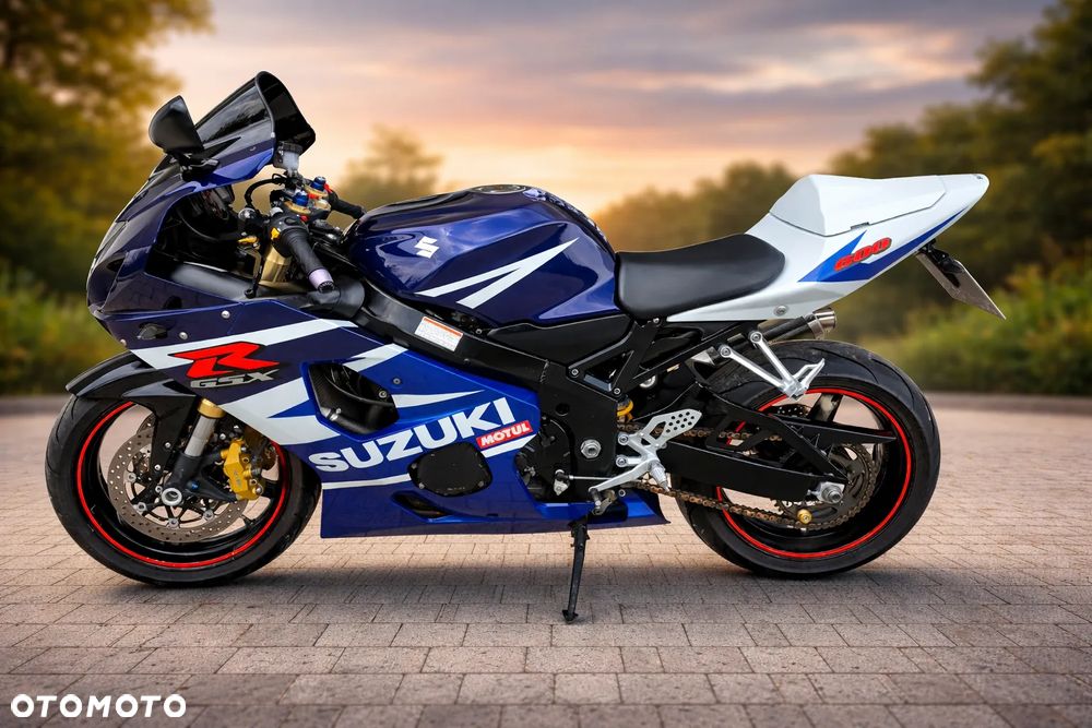 Suzuki GSX-R - 1
