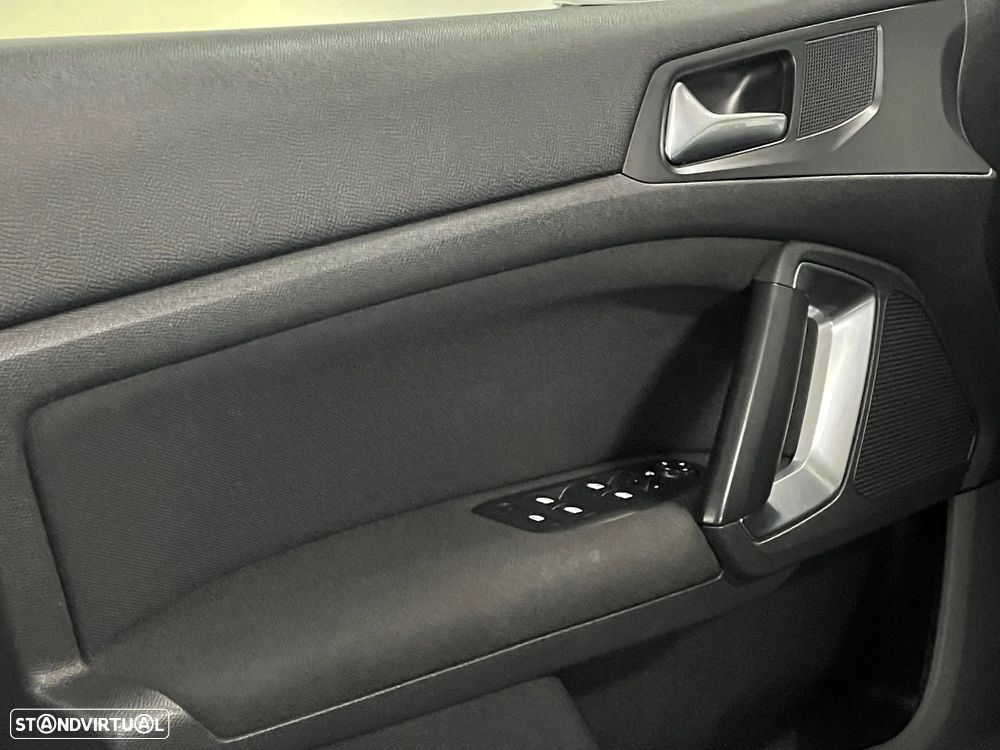 Peugeot 308 1.6 e-HDi Active - 14