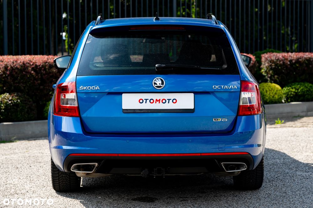 Skoda Octavia 2.0 TSI (Green tec) DSG RS - 9
