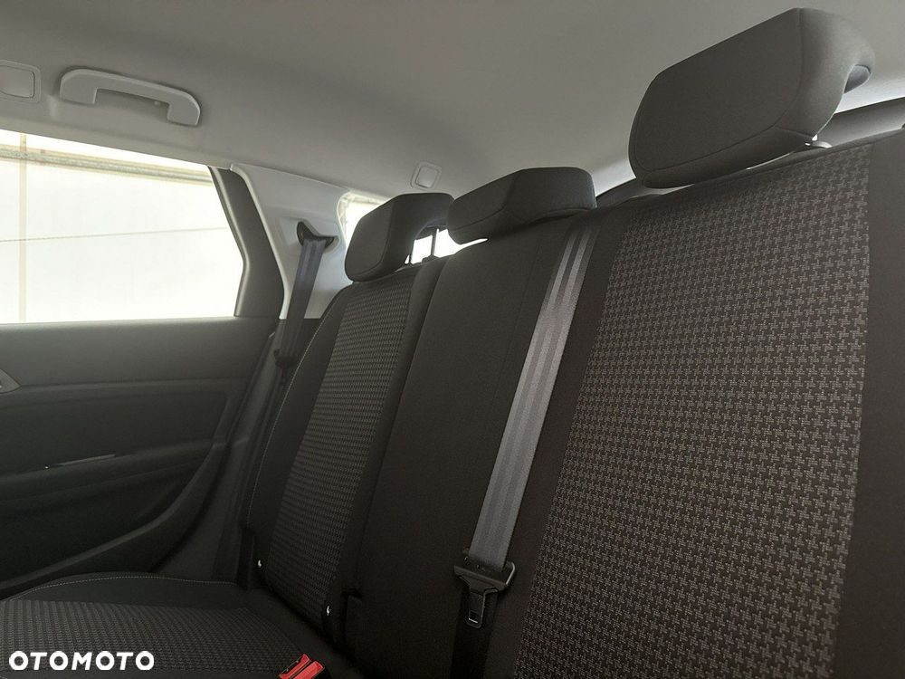 Peugeot 308 - 19