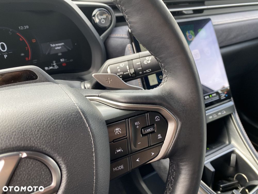 Lexus LBX 1.5 Hybrid Cool - 26