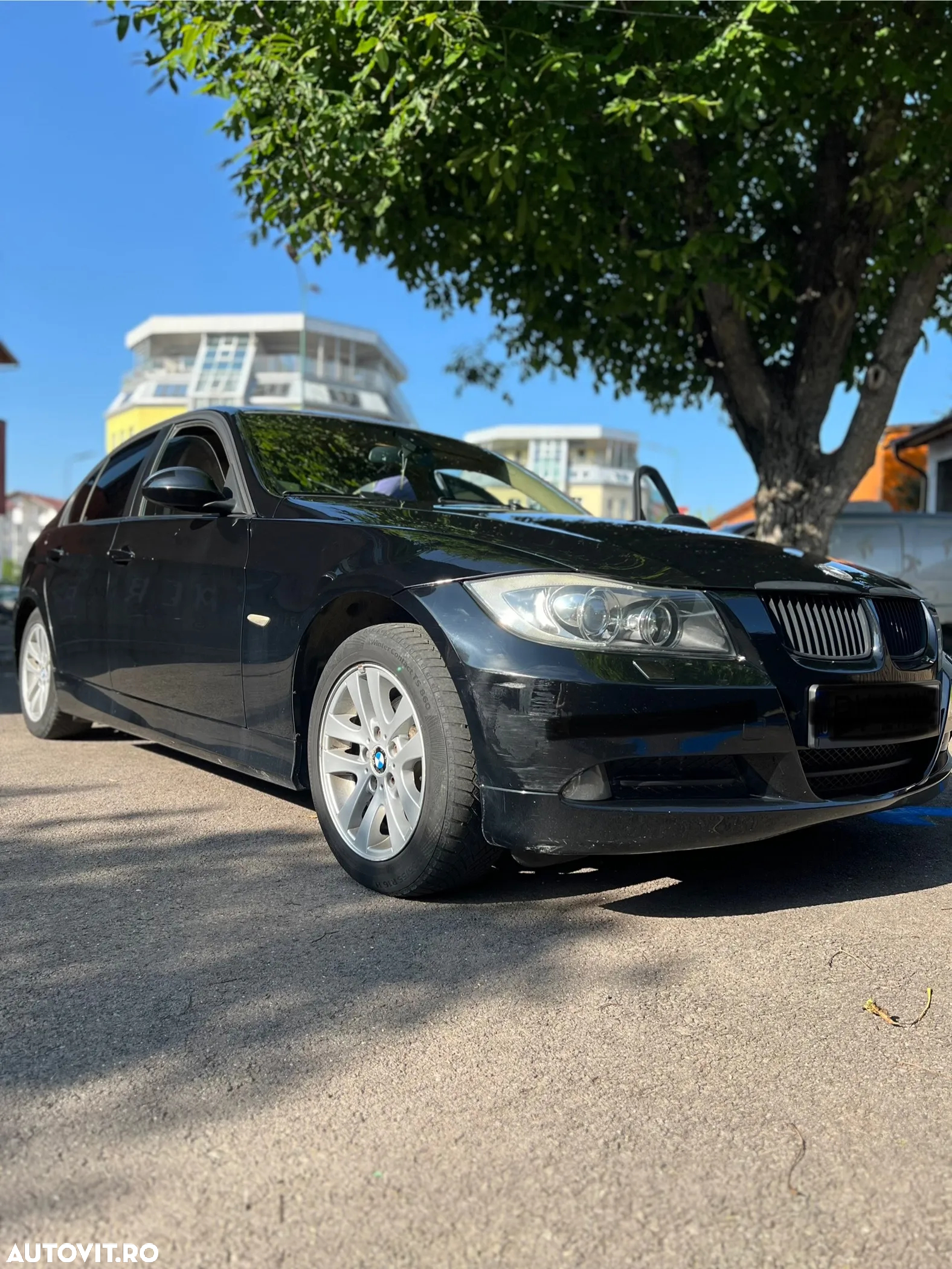 BMW Seria 3 318i Touring - 16