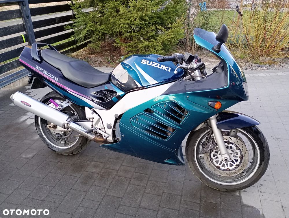 Suzuki RF - 1